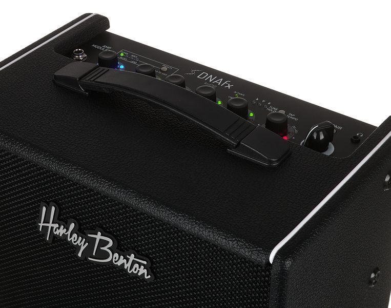 Комбопідсилювач для електрогітари Harley Benton DNAFx AmP10 616455 фото