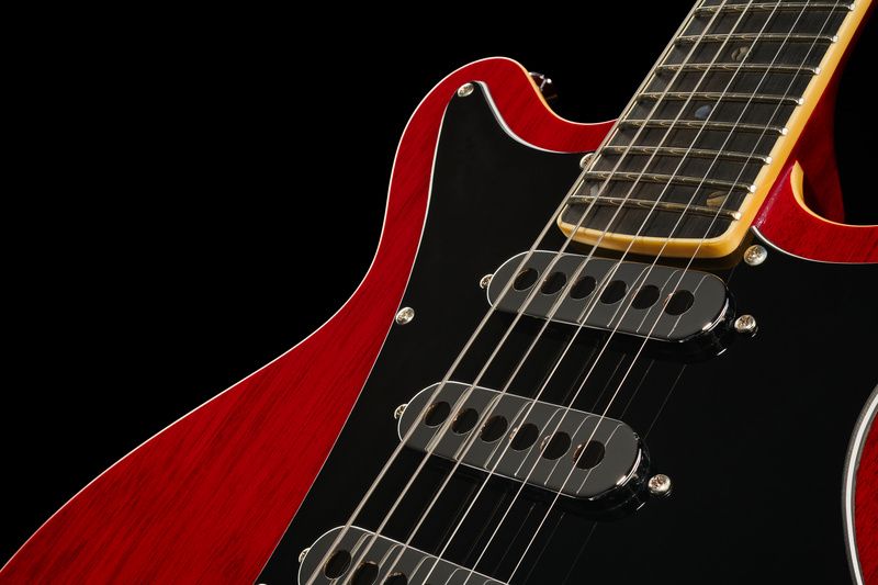 Harley Benton BM-75 Trans Red Deluxe Series 392208 фото