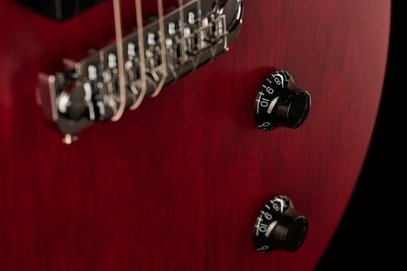 Электрогитара Harley Benton SC-Junior Faded Cherry 533222 фото