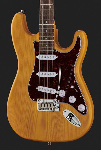Harley Benton ST-90SA Swamp Ash DLX Bundle 539241 фото