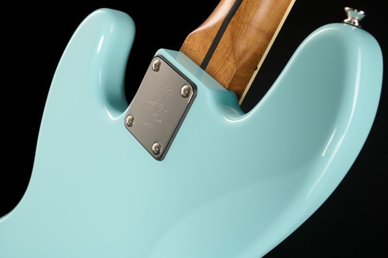 Harley Benton MV-4JB Daphne Blue 570587 фото