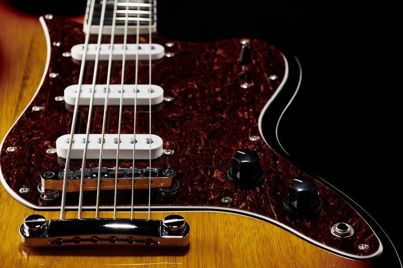 Бас-гітара Harley Benton GuitarBass VS V. Series w/Bag (комплект) 542144 фото